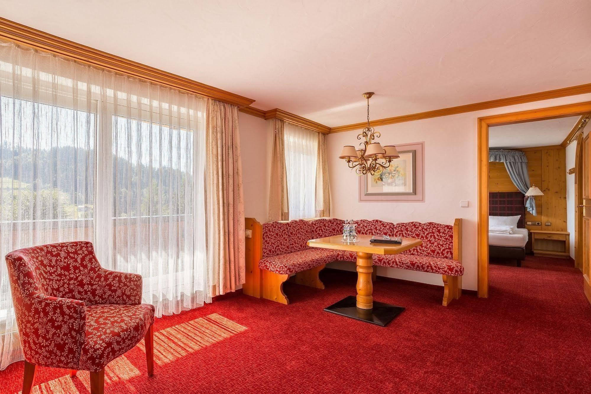 Alpenhotel Oberstdorf - Ein Rovell Hotel Екстер'єр фото